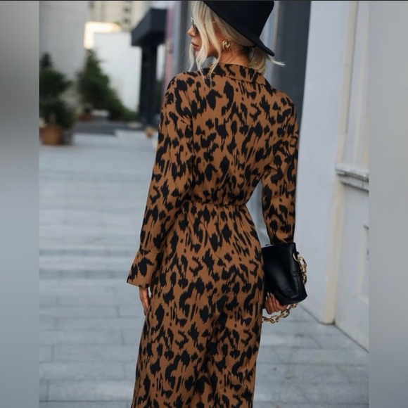 Patterned Jumpsuit - Picture 2 of 2